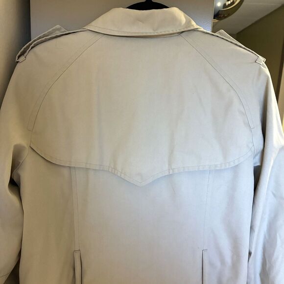 VTG London Fog Maincoats Trench Coat Beige Double Breasted Belted 10 Reg Lined - Picture 7 of 16